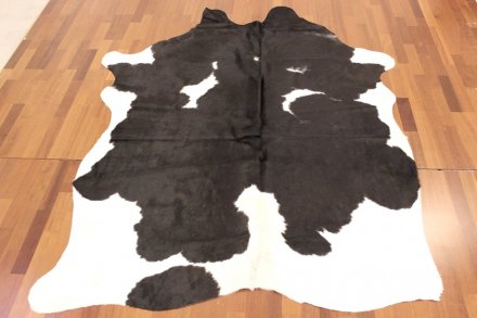Cowhide - Black and white