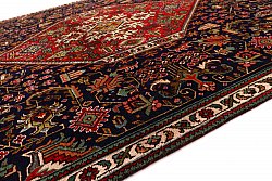 Persian rug Hamedan 298 x 191 cm