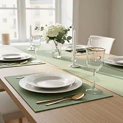 Table runner - Niva (light green)