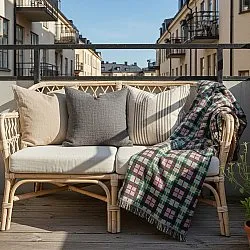 Throws - Astana Tapestry Blanket (multi)