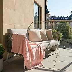 Throws - Juneau Blanket (pink)