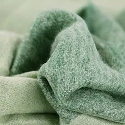 Throws - Plaid in wool mix - Carol (green)