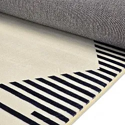 Wilton rug - Pucon (black/cream)