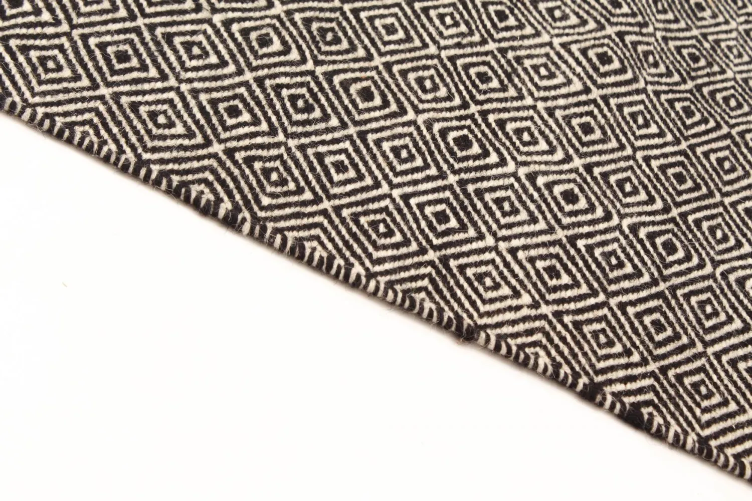 Wool rug - Varella (black/white)