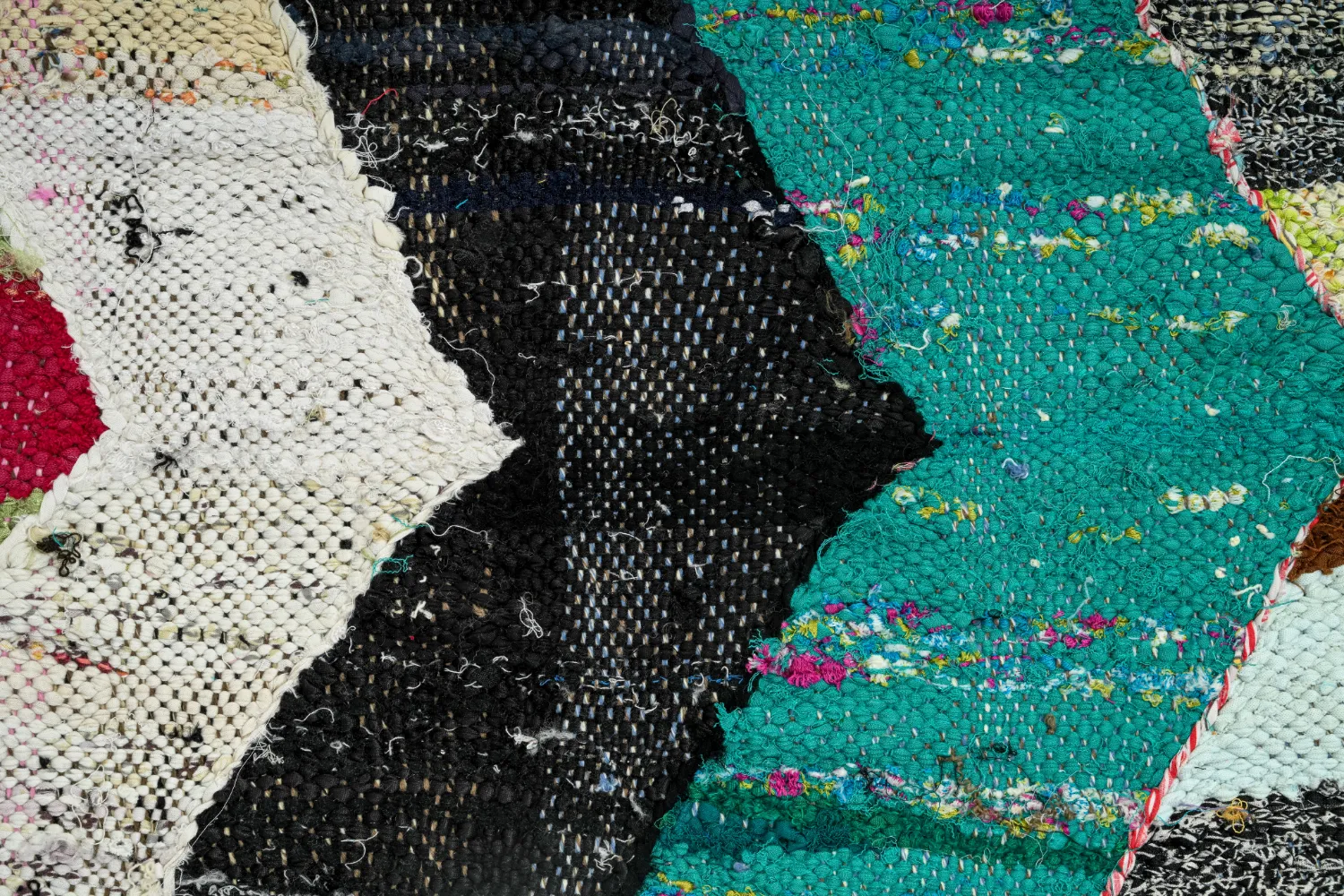 Moroccan Berber rug Boucherouite 140 x 265 cm