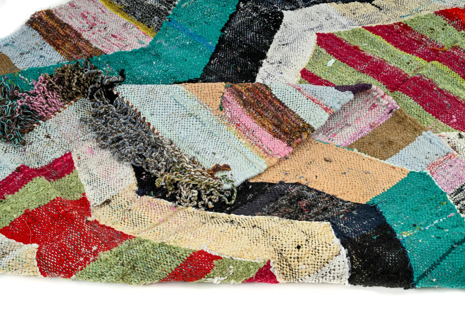 Moroccan Berber rug Boucherouite 140 x 265 cm