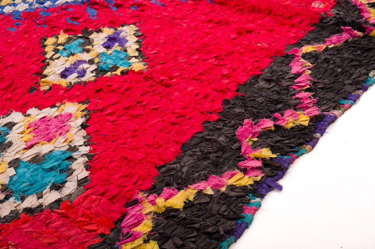 Moroccan Berber rug Boucherouite 170 x 300 cm