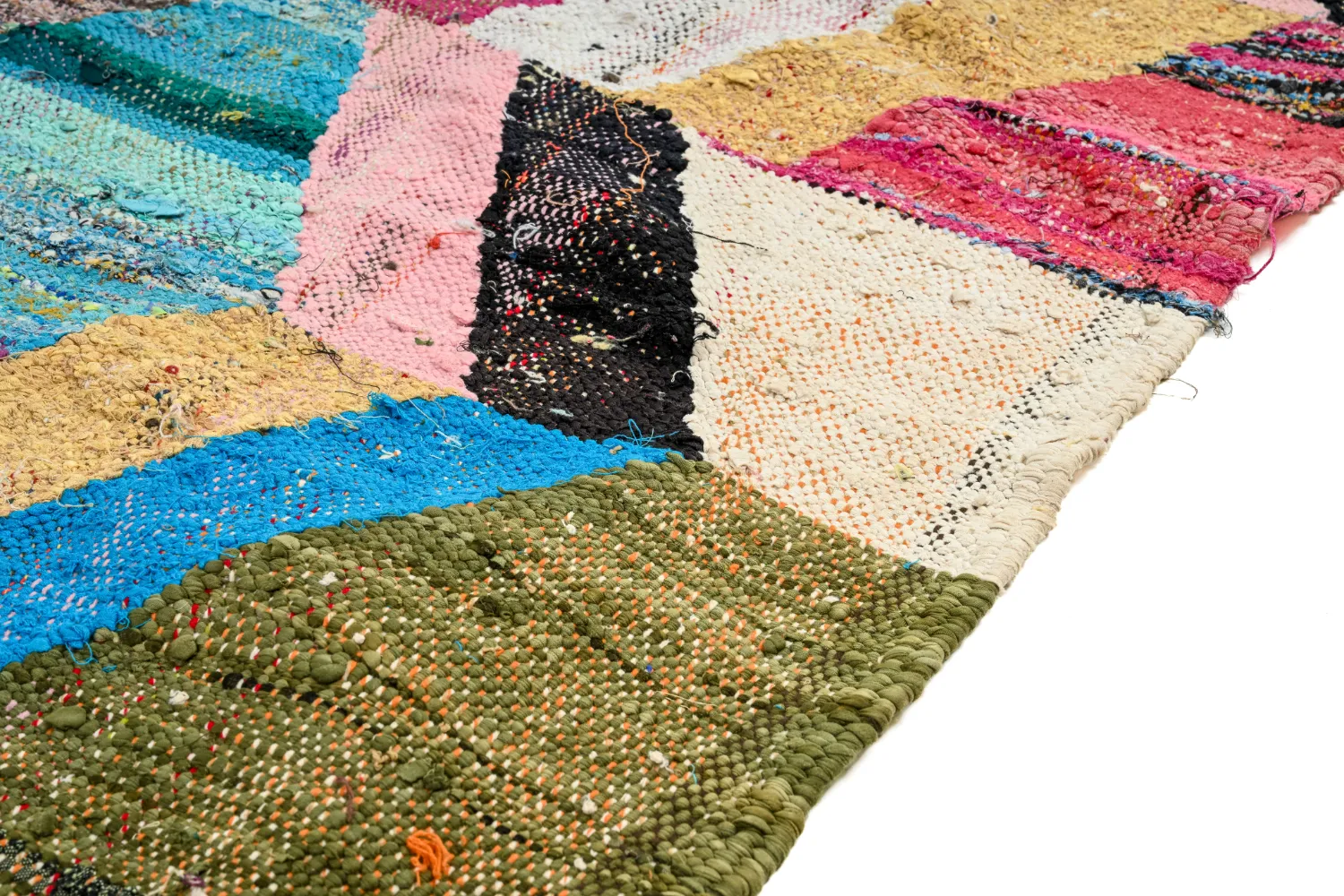Moroccan Berber rug Boucherouite 150 x 275 cm