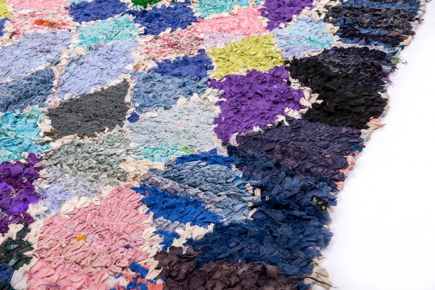 Moroccan Berber rug Boucherouite 215 x 135 cm