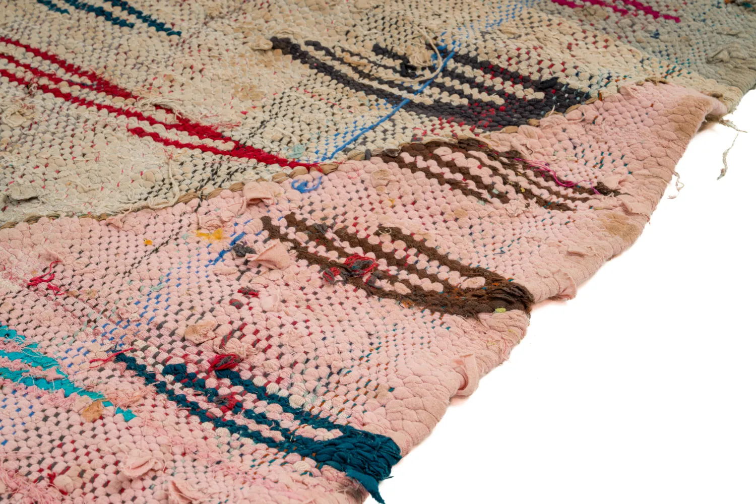 Moroccan Berber rug Boucherouite 135 x 245 cm