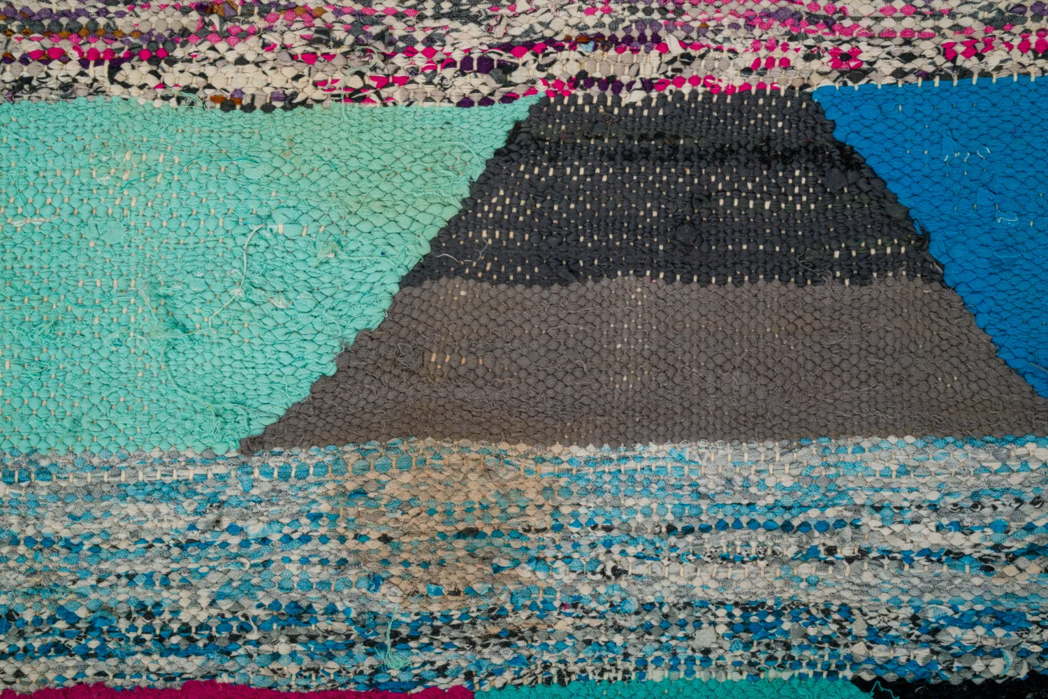 Moroccan Berber rug Boucherouite 145 x 250 cm