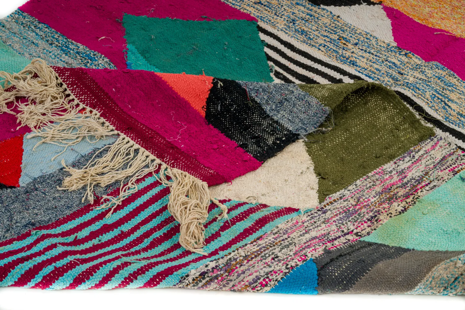 Moroccan Berber rug Boucherouite 145 x 250 cm