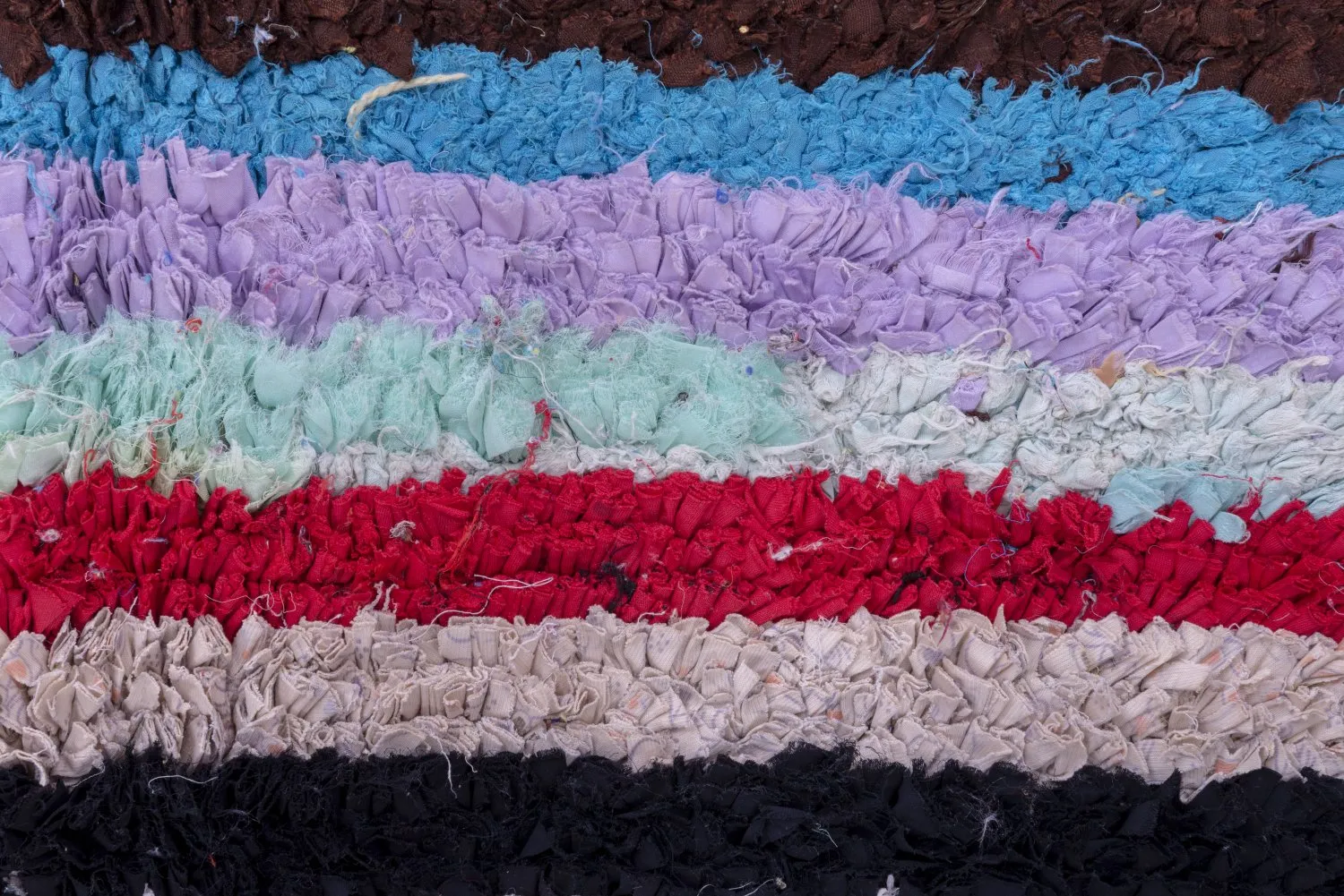Moroccan Berber rug Boucherouite 280 x 110 cm