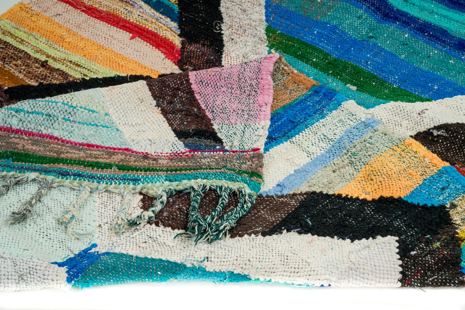 Moroccan Berber rug Boucherouite 135 x 235 cm