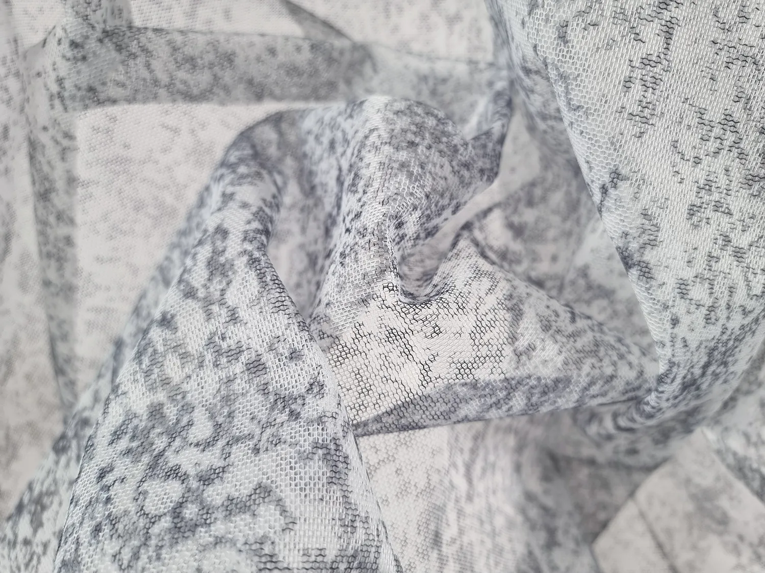 Curtain 140 x 260 cm