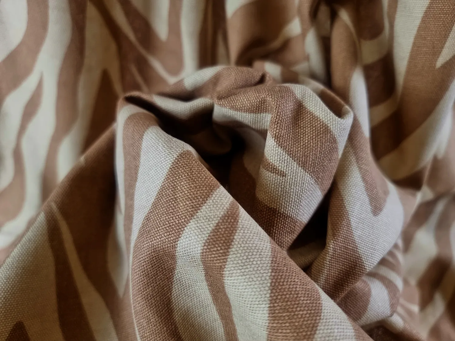 Curtains - Cotton curtain Laura (dark beige)