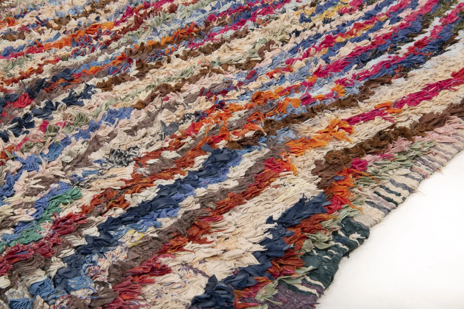 Moroccan Berber rug Boucherouite 195 x 150 cm