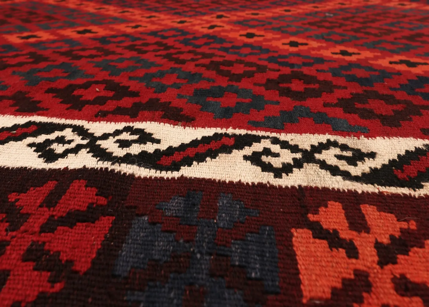 Oriental kilim rug 399 x 256 cm