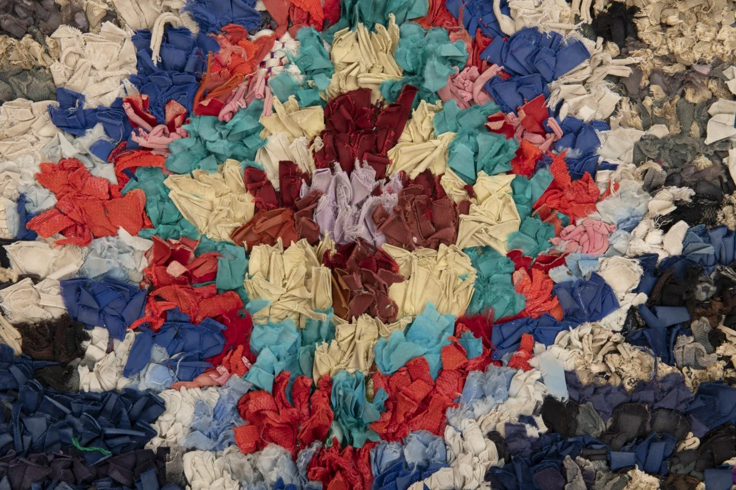 Moroccan Berber rug Boucherouite 175 x 115 cm