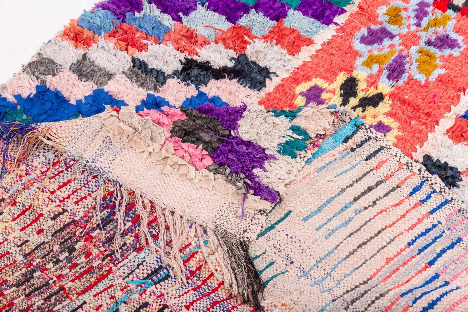 Moroccan Berber rug Boucherouite 270 x 110 cm