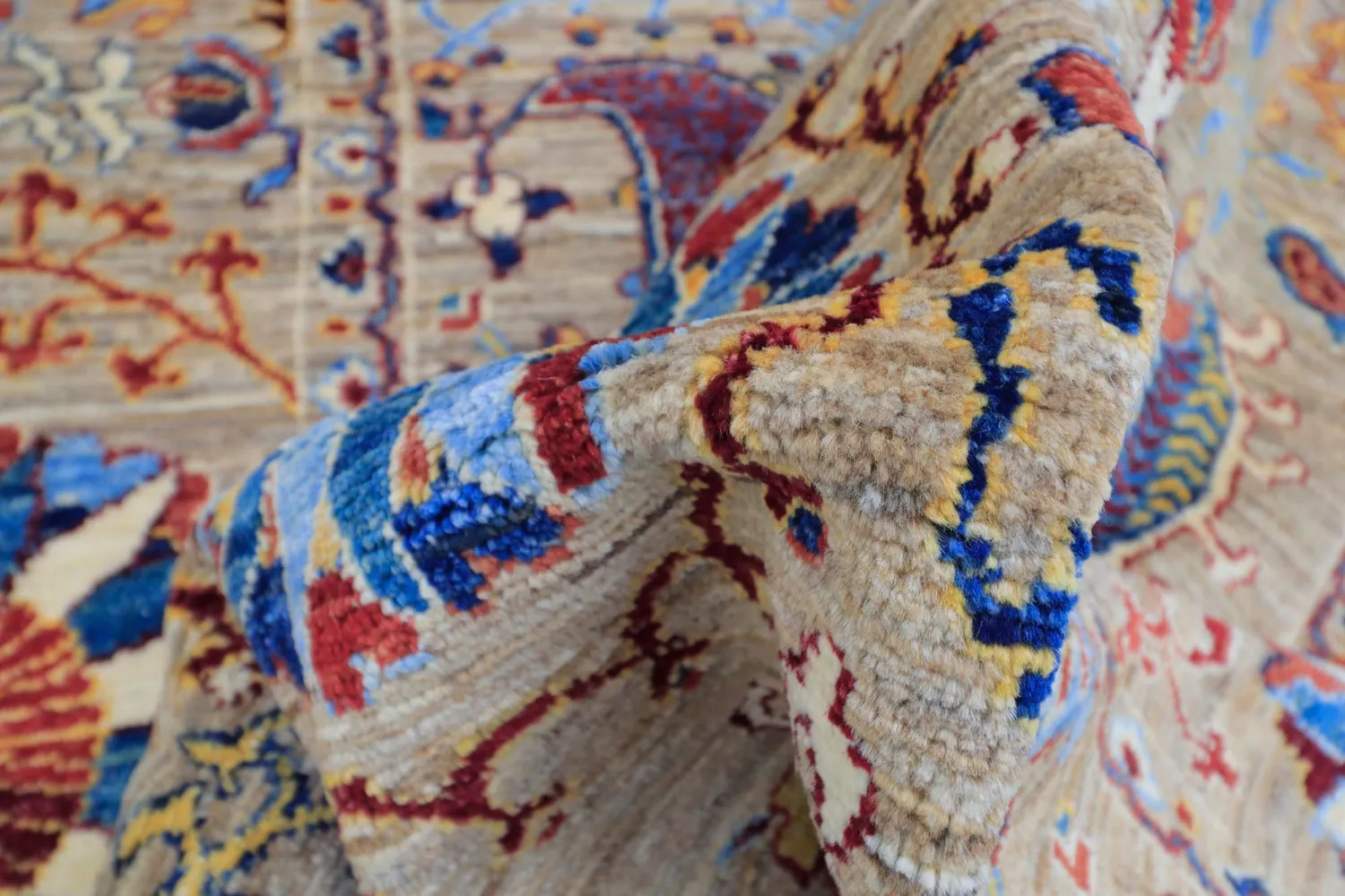 Oriental Rug - Chaman Rug Hand Knotted - 163 x 236 cm
