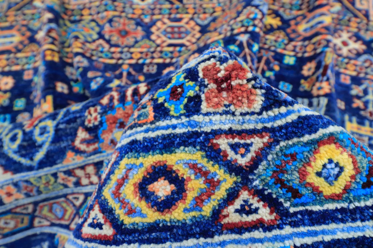 Oriental Rug - Chaman Rug Hand Knotted - 195 x 294 cm
