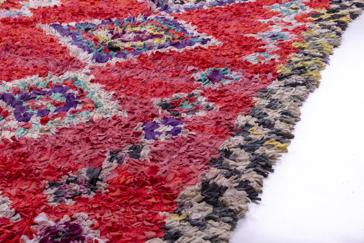 Moroccan Berber rug Boucherouite 220 x 125 cm