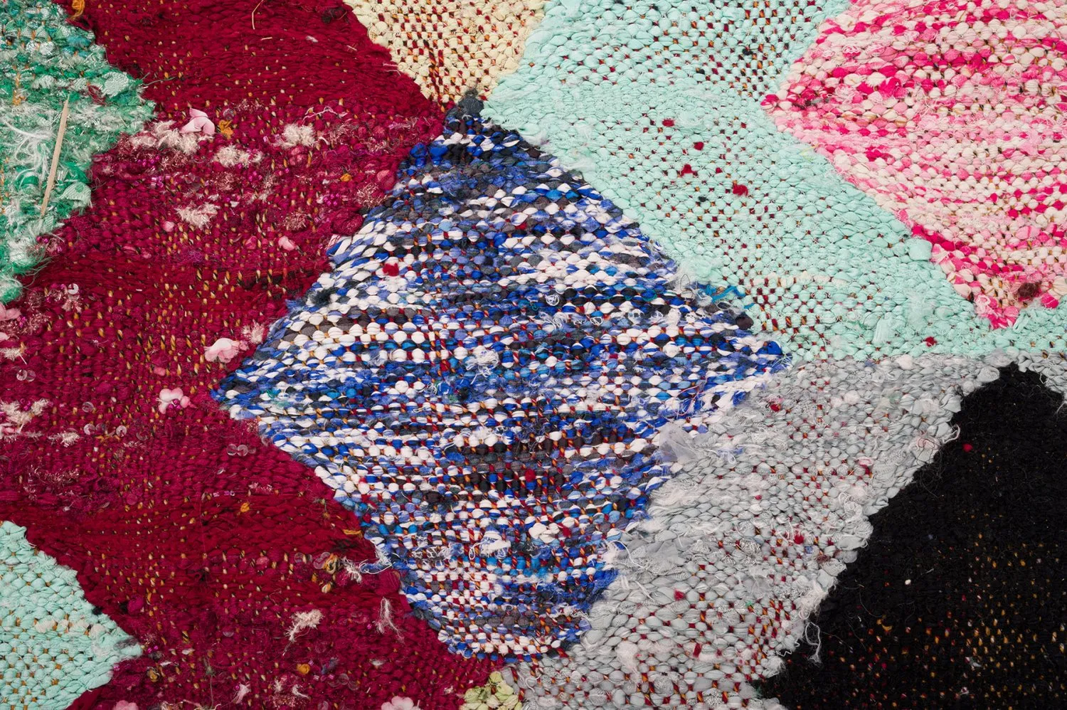 Moroccan Berber rug Boucherouite 150 x 255 cm