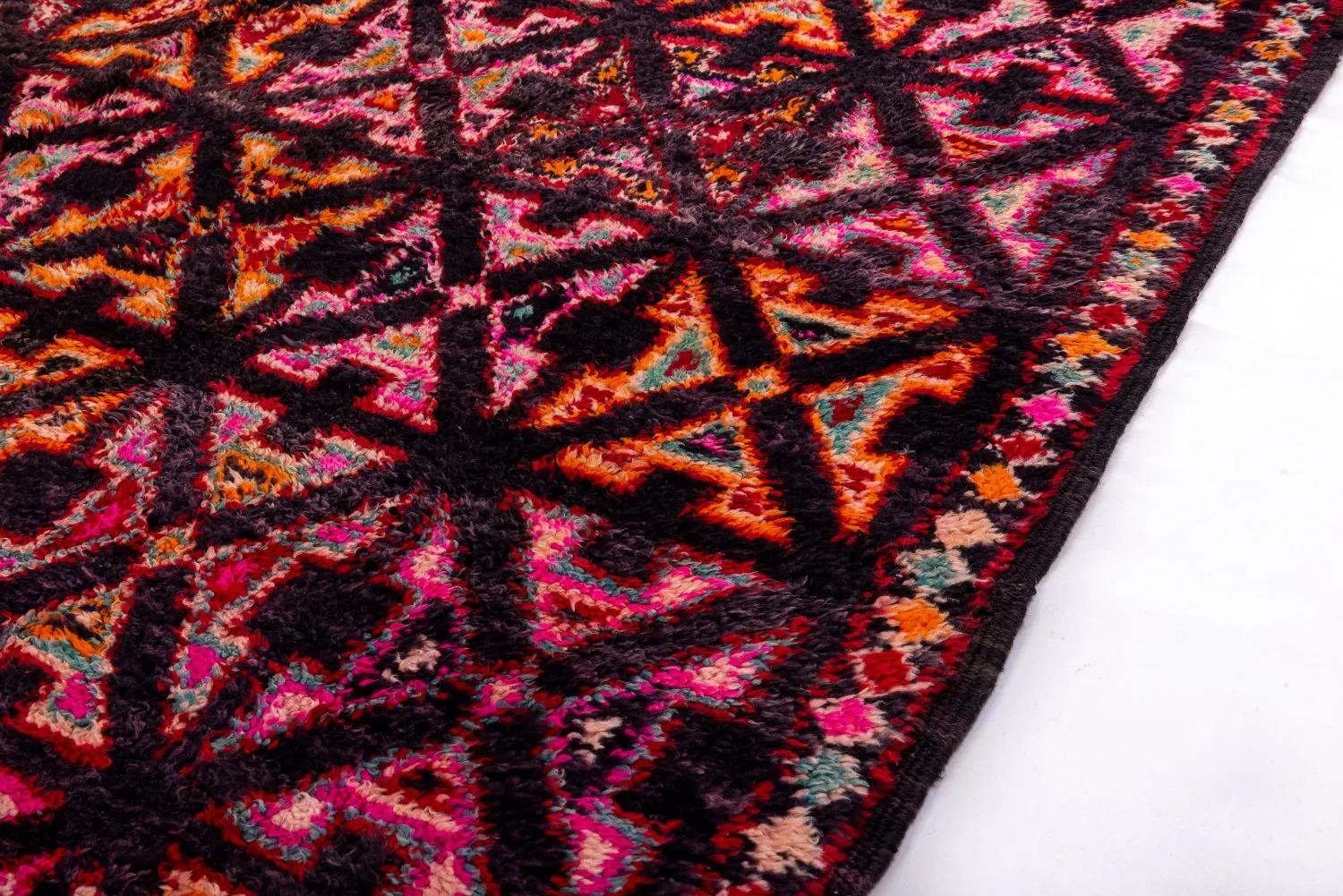 Kilim Moroccan Berber rug Azilal 285 x 190 cm