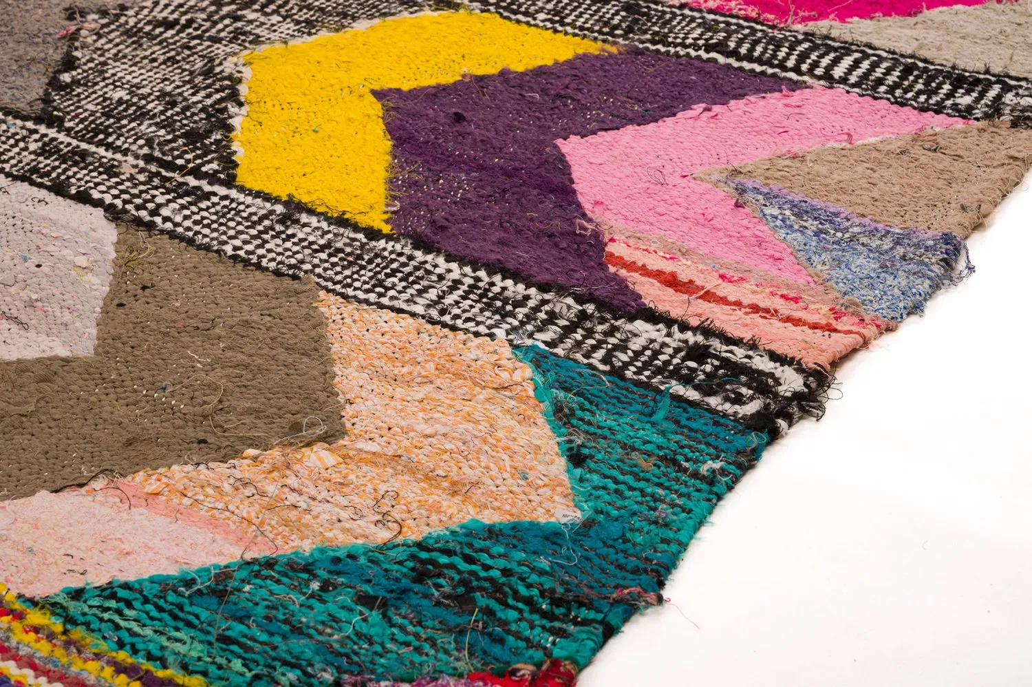 Moroccan Berber rug Boucherouite 160 x 325 cm