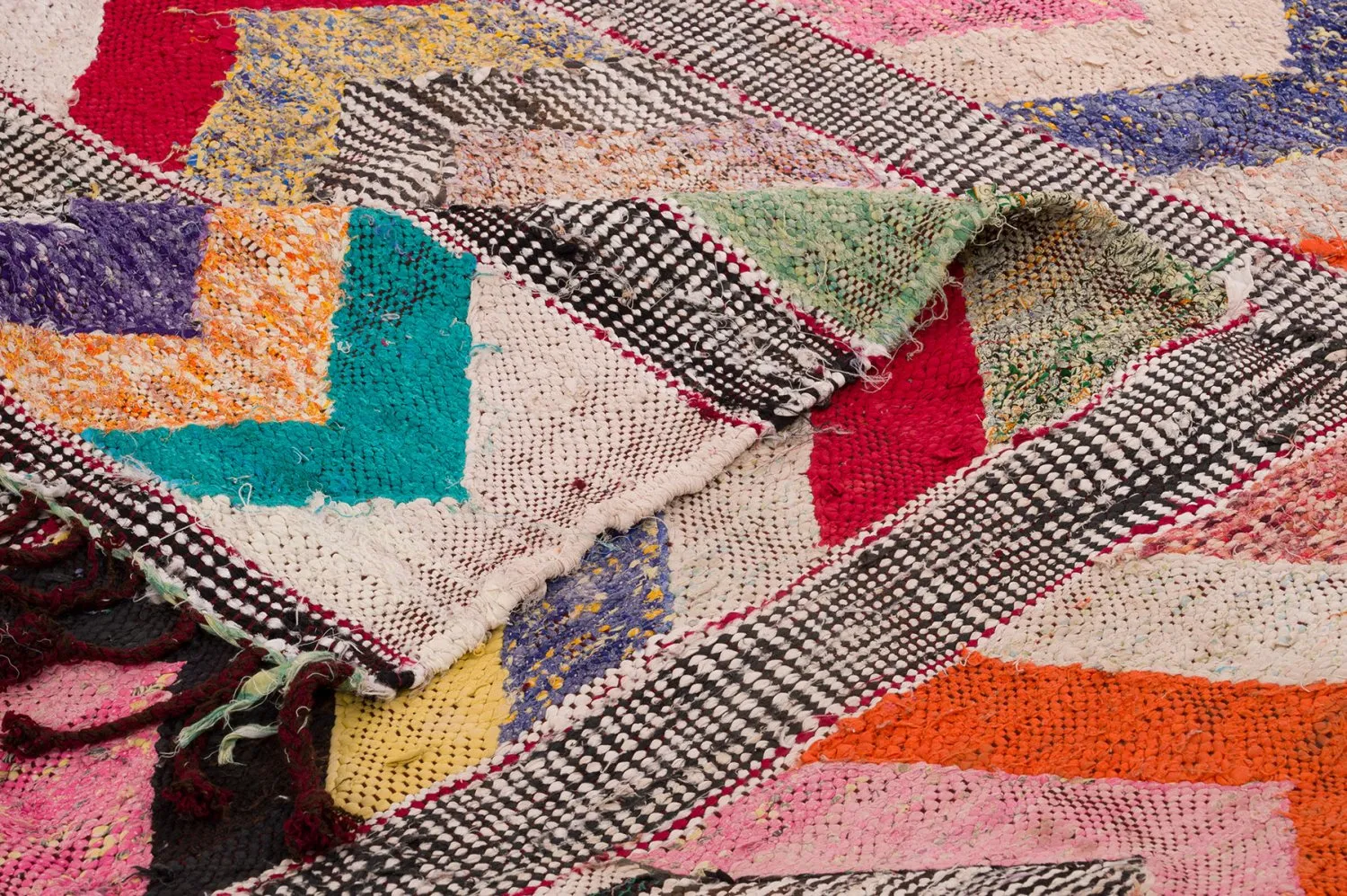 Moroccan Berber rug Boucherouite 150 x 275 cm