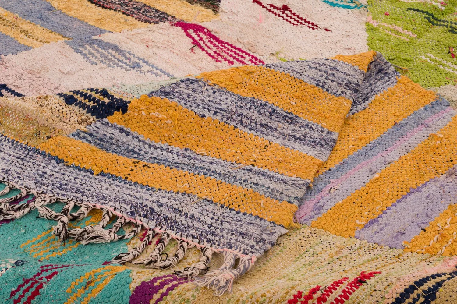 Moroccan Berber rug Boucherouite 140 x 250 cm