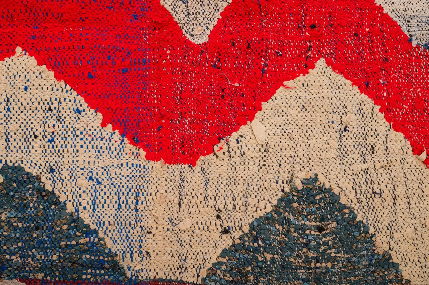 Moroccan Berber rug Boucherouite 150 x 285 cm
