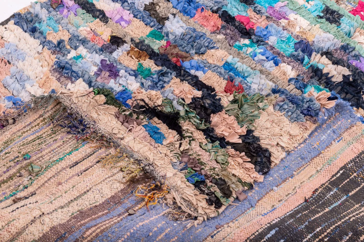 Moroccan Berber rug Boucherouite 205 x 130 cm