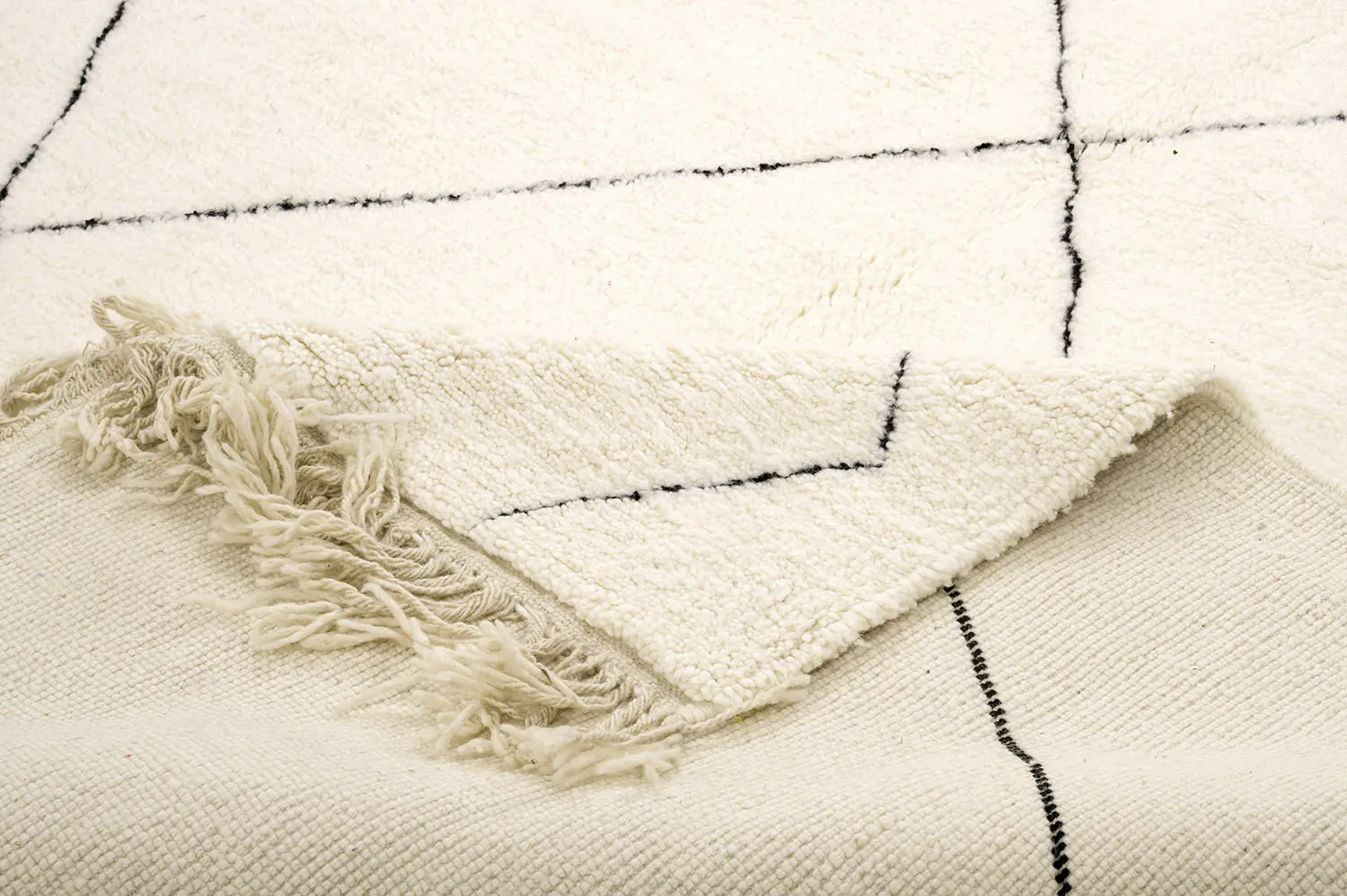 Kilim Moroccan Berber rug Beni Ourain 210 x 295 cm