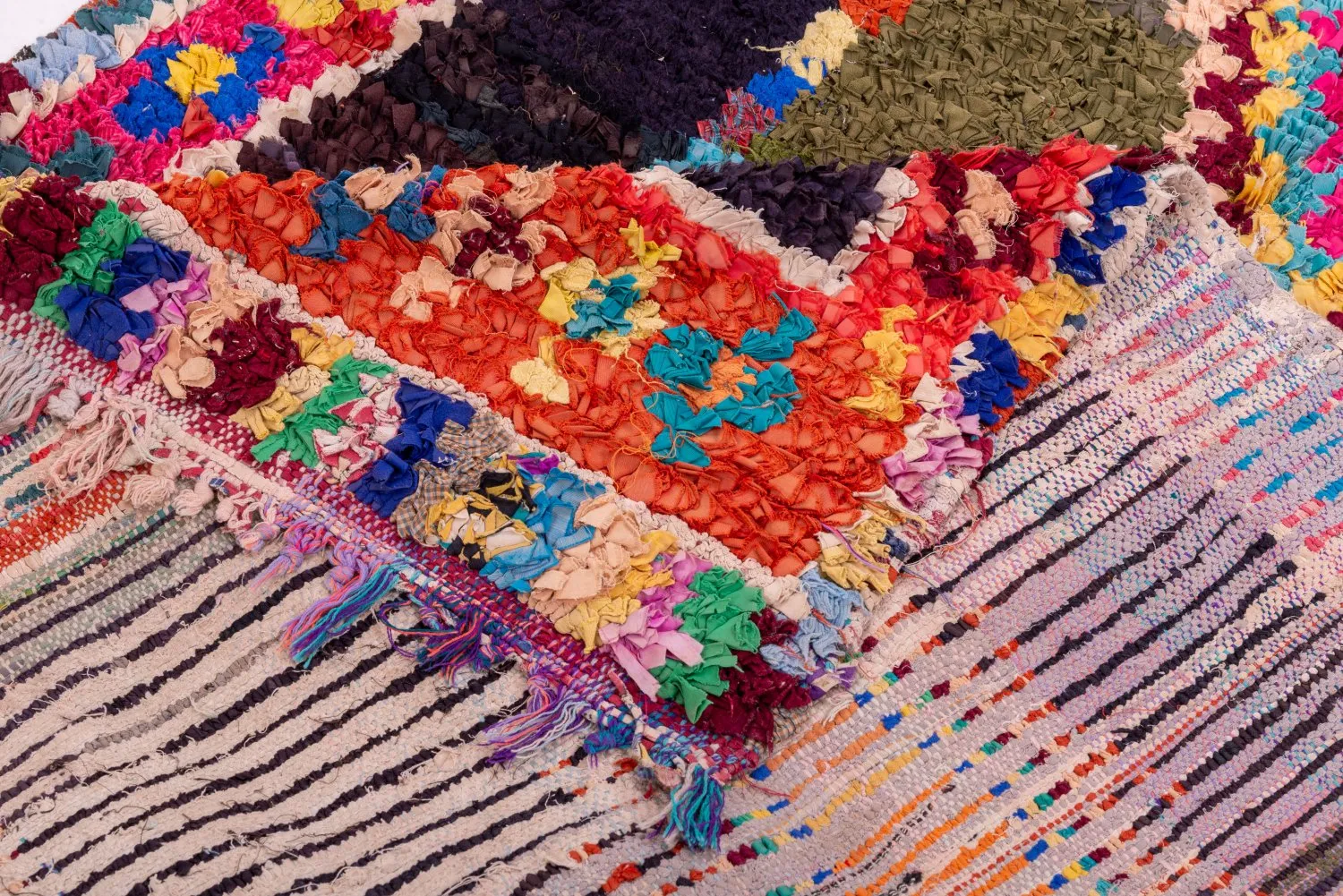 Moroccan Berber rug Boucherouite 280 x 130 cm