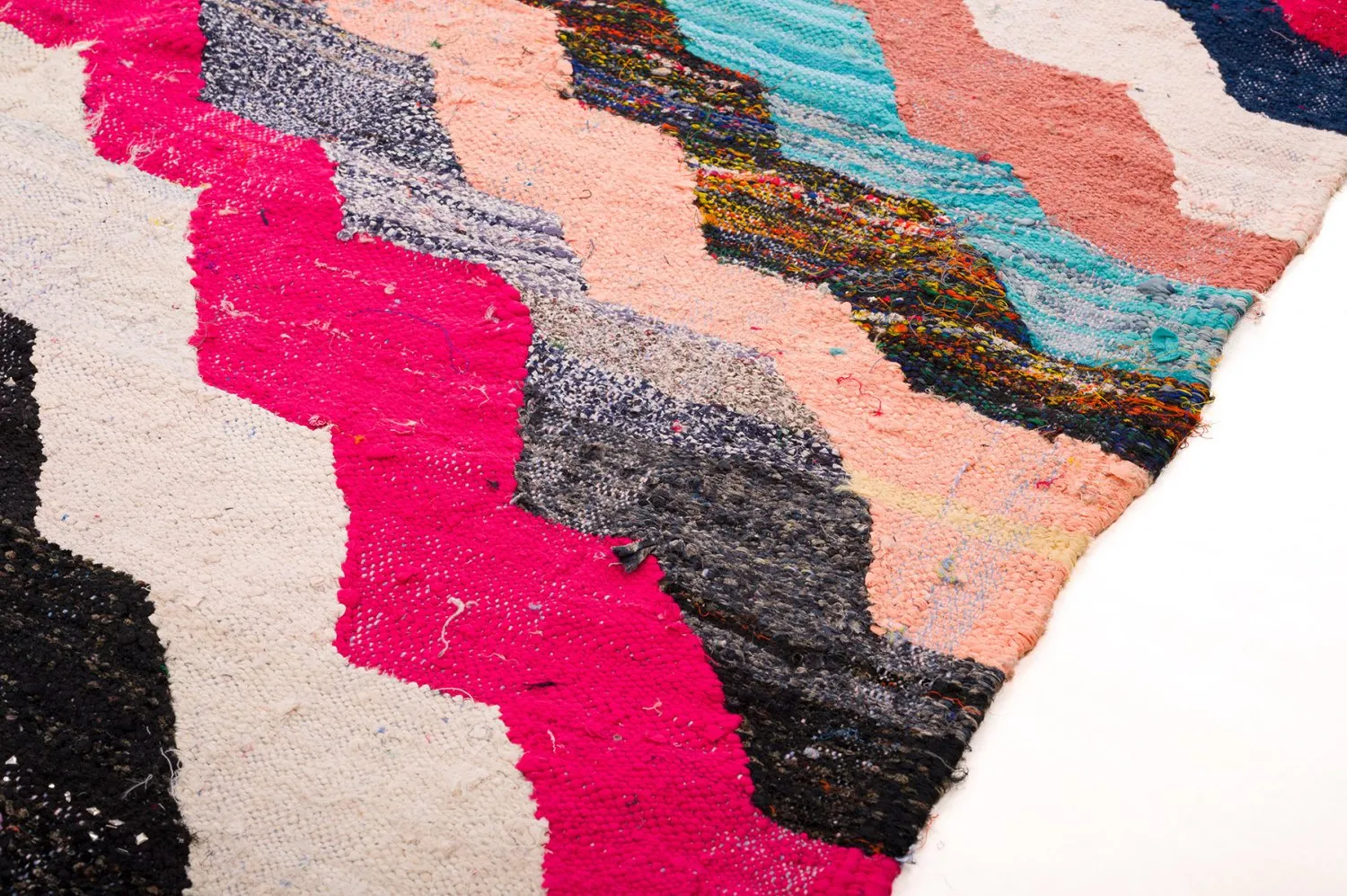 Moroccan Berber rug Boucherouite 145 x 235 cm