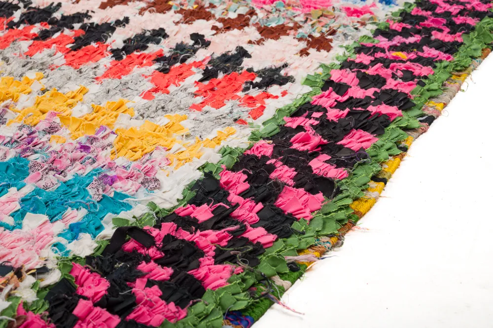 Moroccan Berber rug Boucherouite 250 x 160 cm