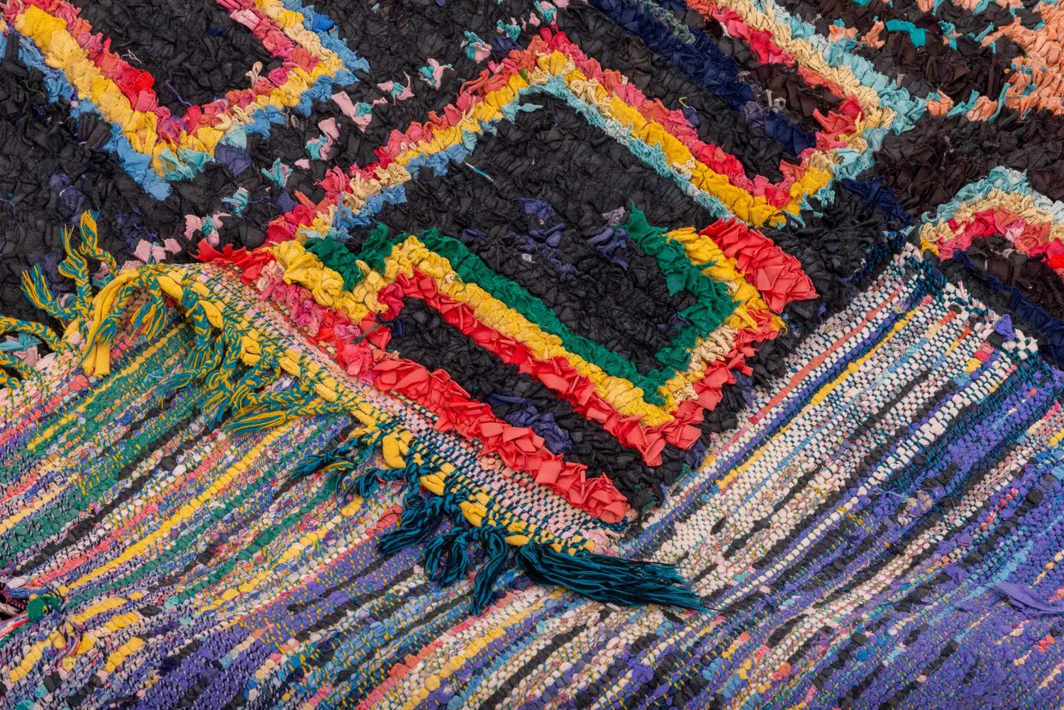 Moroccan Berber rug Boucherouite 180 x 120 cm