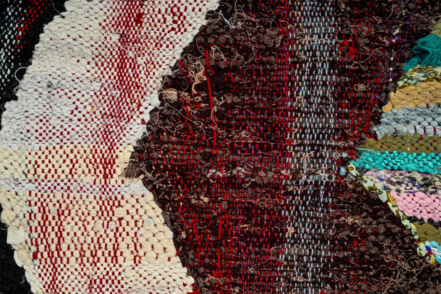 Moroccan Berber rug Boucherouite 140 x 230 cm