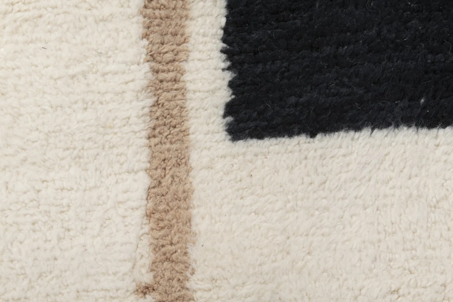 Kilim Moroccan Berber rug Azilal 310 x 210 cm