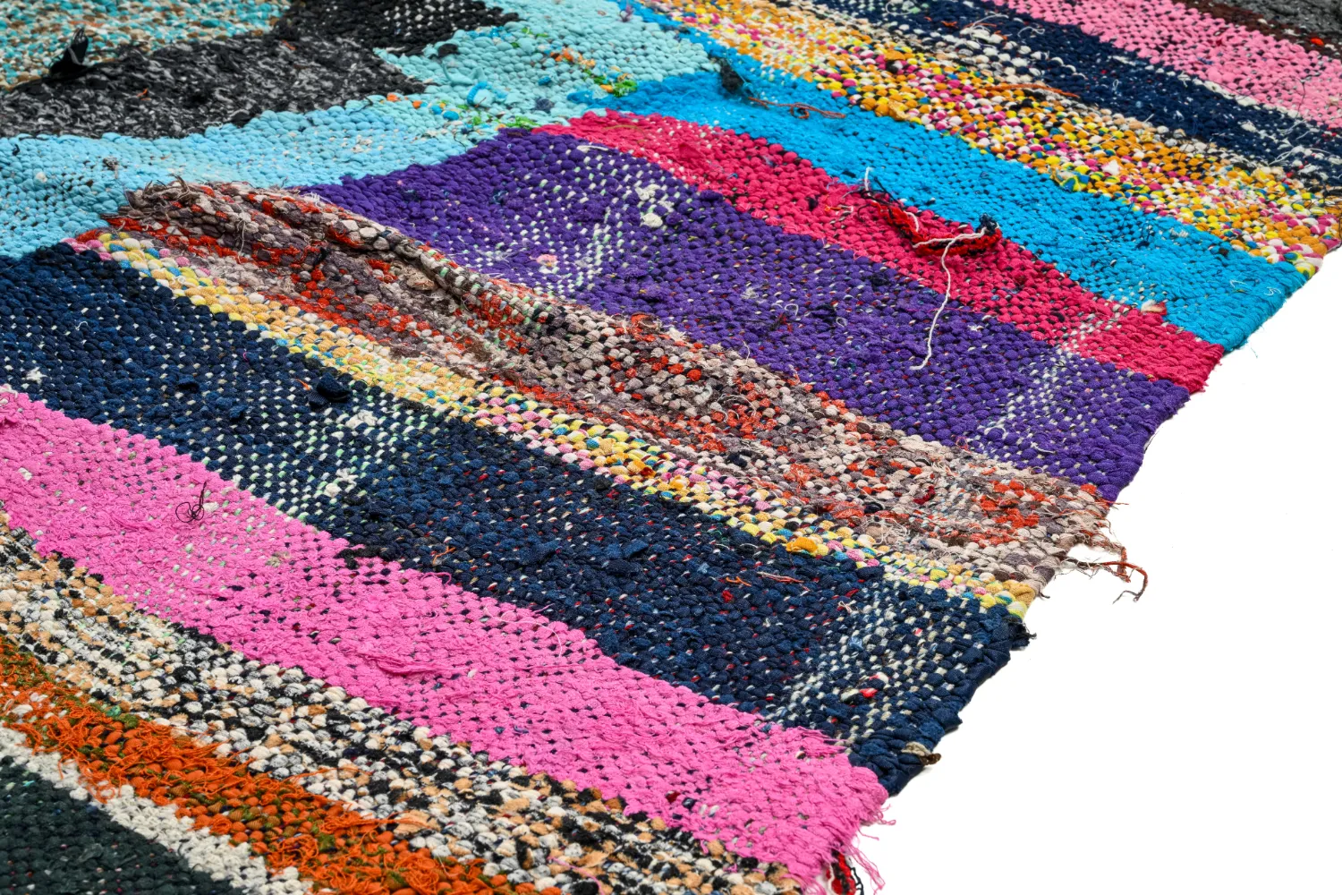 Moroccan Berber rug Boucherouite 135 x 235 cm