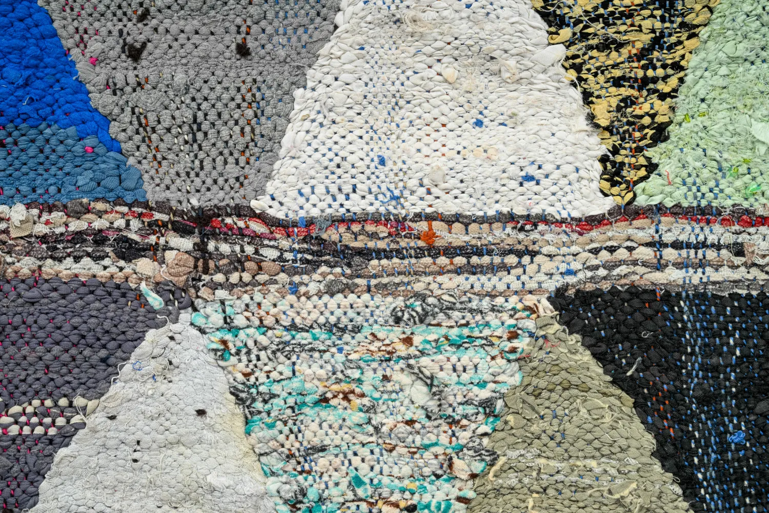 Moroccan Berber rug Boucherouite 125 x 230 cm