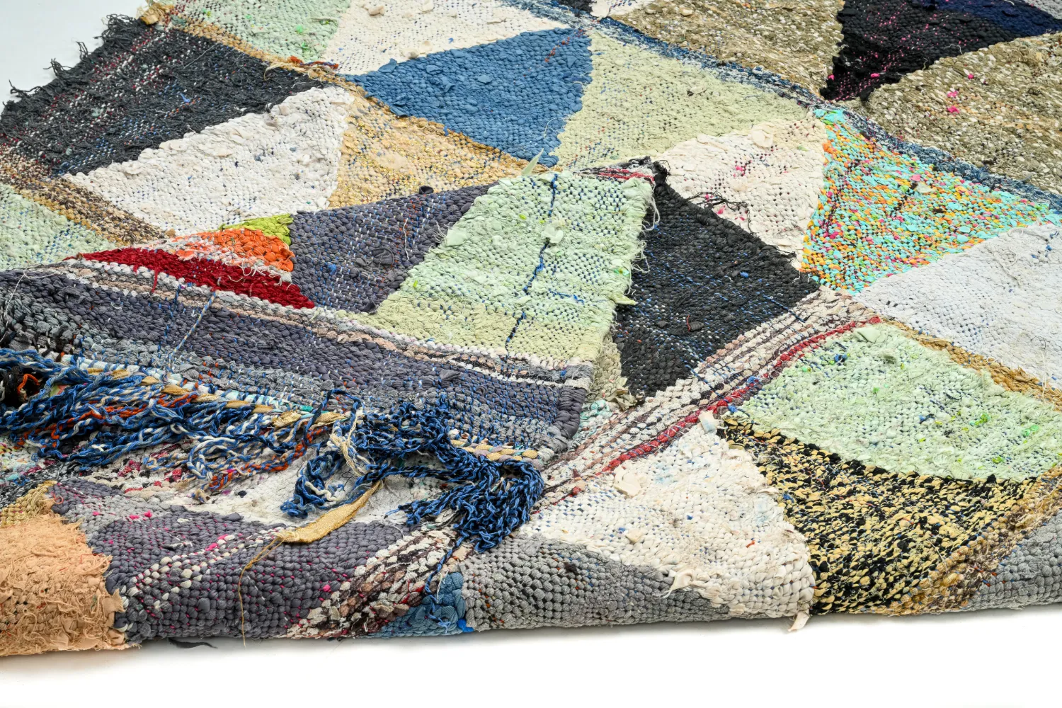Moroccan Berber rug Boucherouite 125 x 230 cm