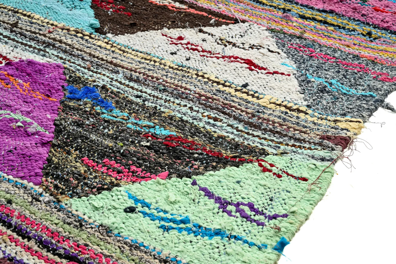 Moroccan Berber rug Boucherouite 135 x 235 cm