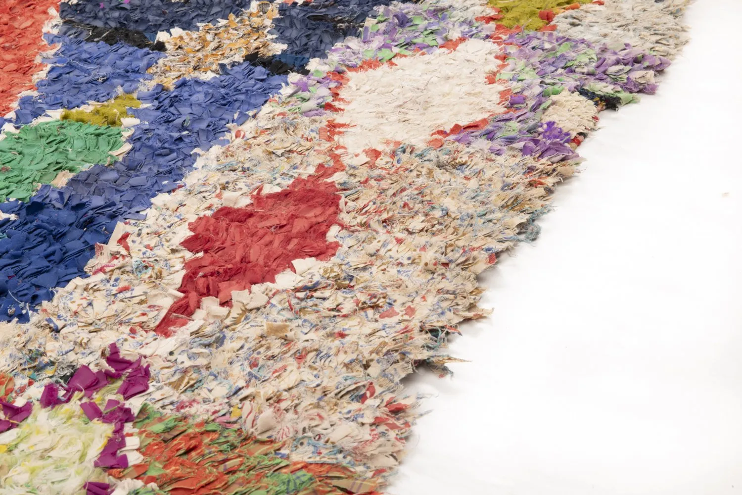 Moroccan Berber rug Boucherouite 295 x 150 cm