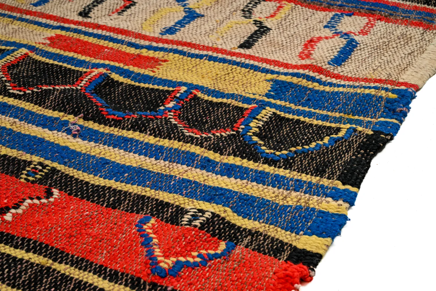 Moroccan Berber rug Boucherouite 165 x 235 cm