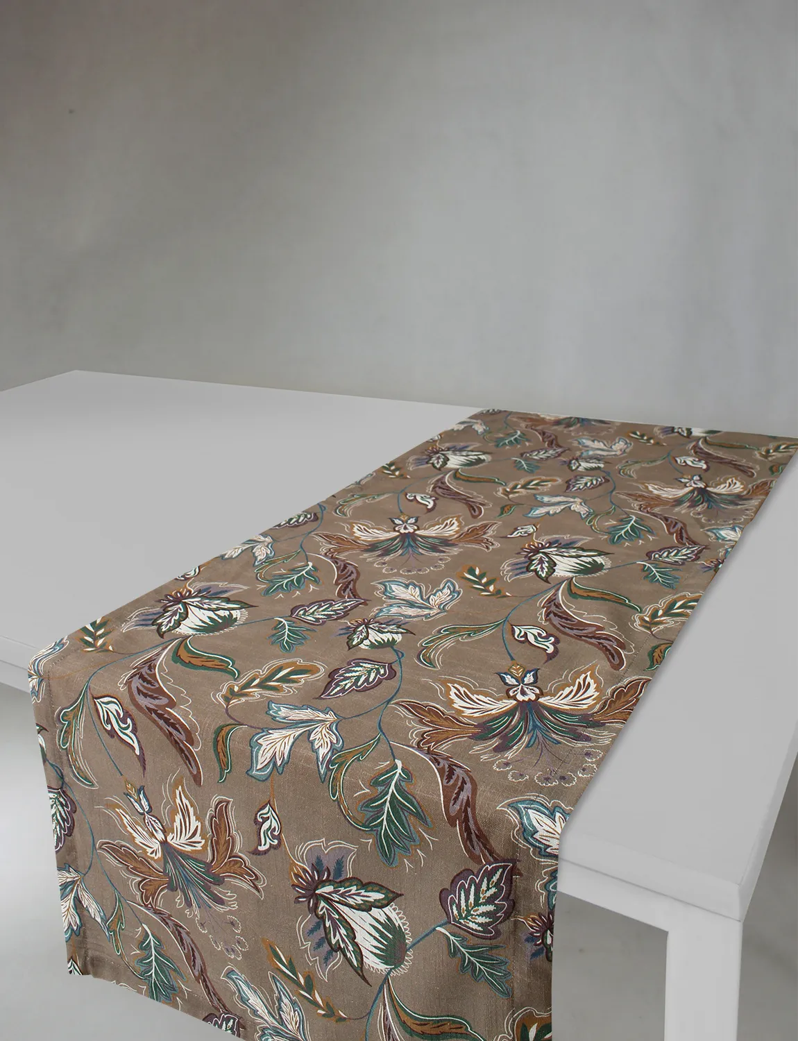 Table runner - Dagny (brown)