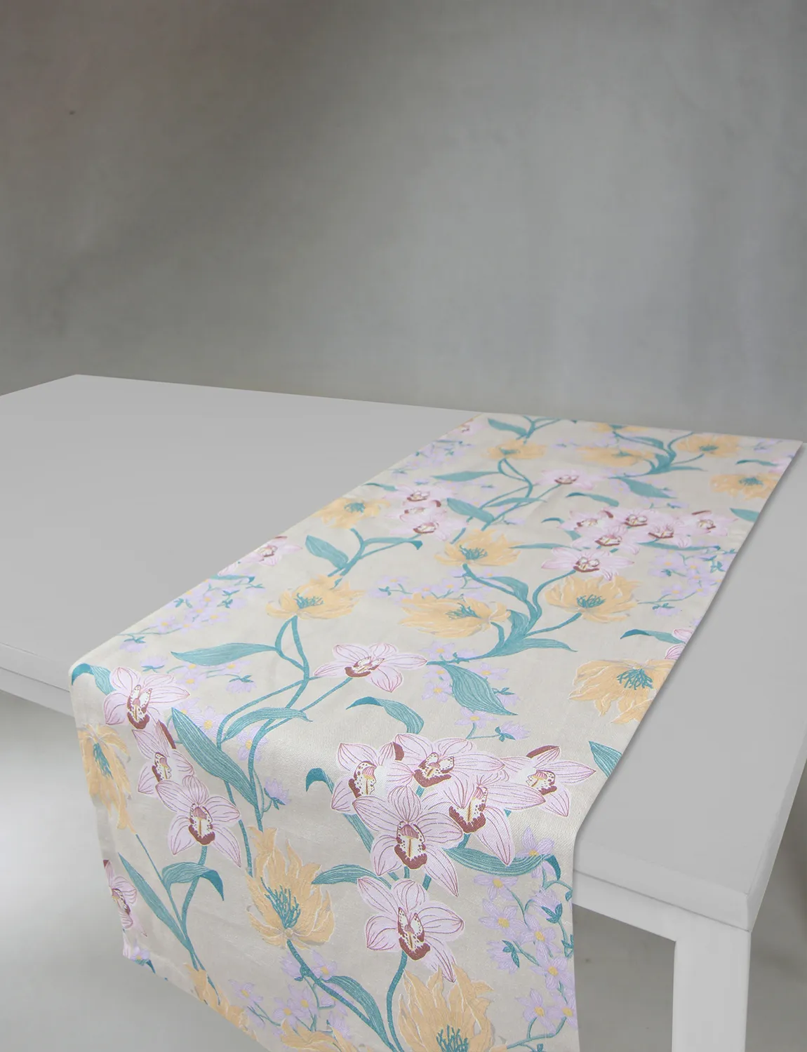 Table runner - Florina (pink)