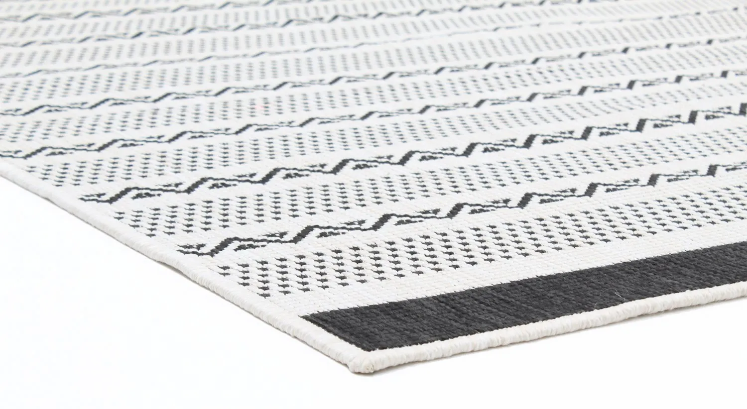 Indoor/Outdoor rug - Geiranger (black)